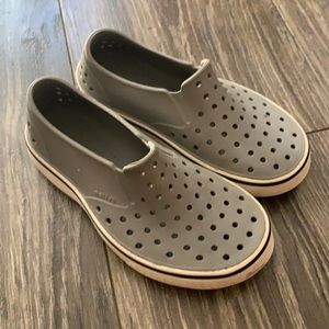 Native Shoes Size 12